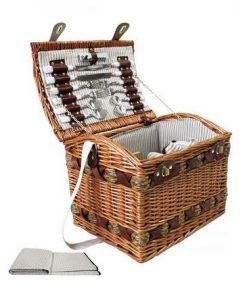 4 Person Picnic Basket Set with Cheese Board and Blanket